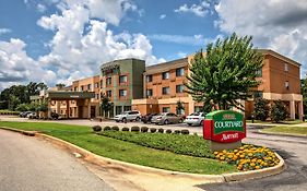 Courtyard By Marriott Troy